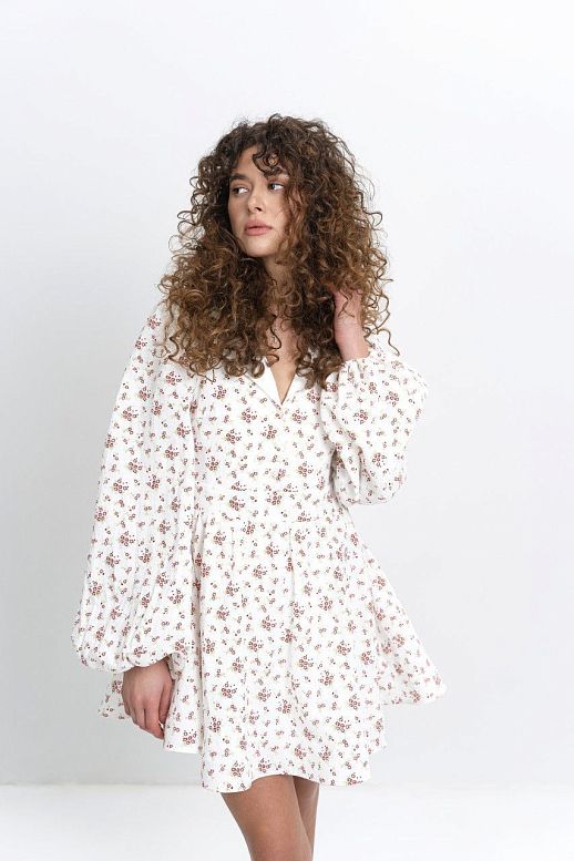 Linen dress with collar white with red flowers