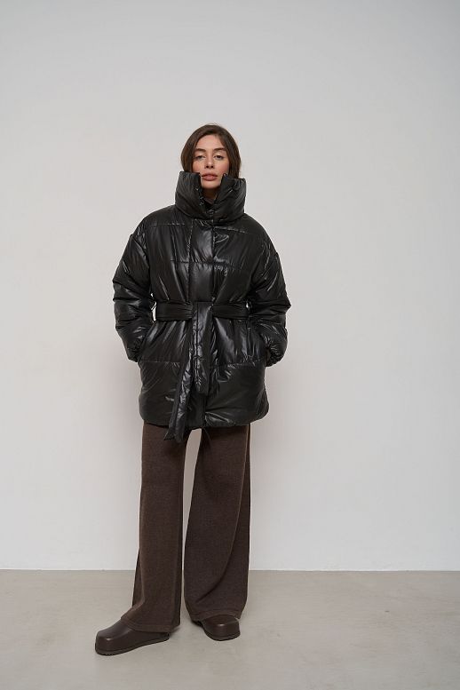 Elongated high collar coat lacquered black with buttons - №2