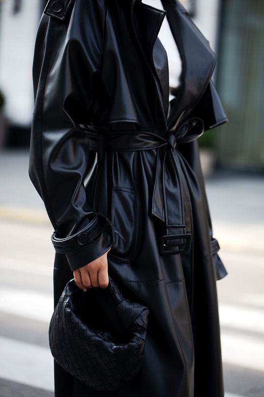 Black eco-leather trench coat on suede - №2
