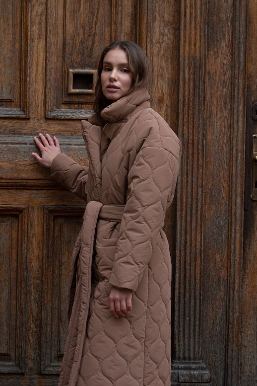 Long quilted coat brown with waves pattern - №2