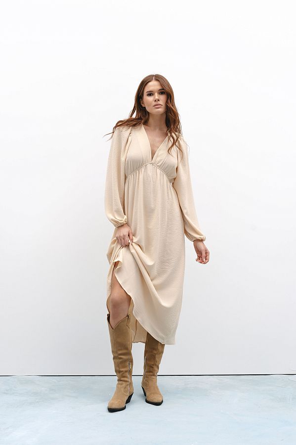 Open back maxi dress in light beige colour back01/04 № 1