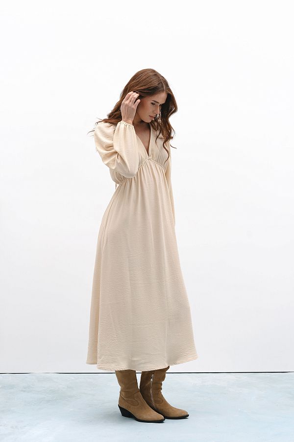 Open back maxi dress in light beige colour back01/04 № 4