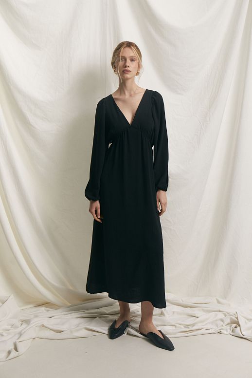 Open back maxi dress in black colour - №2