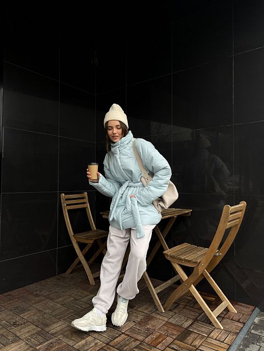 Coat with strap in blue color